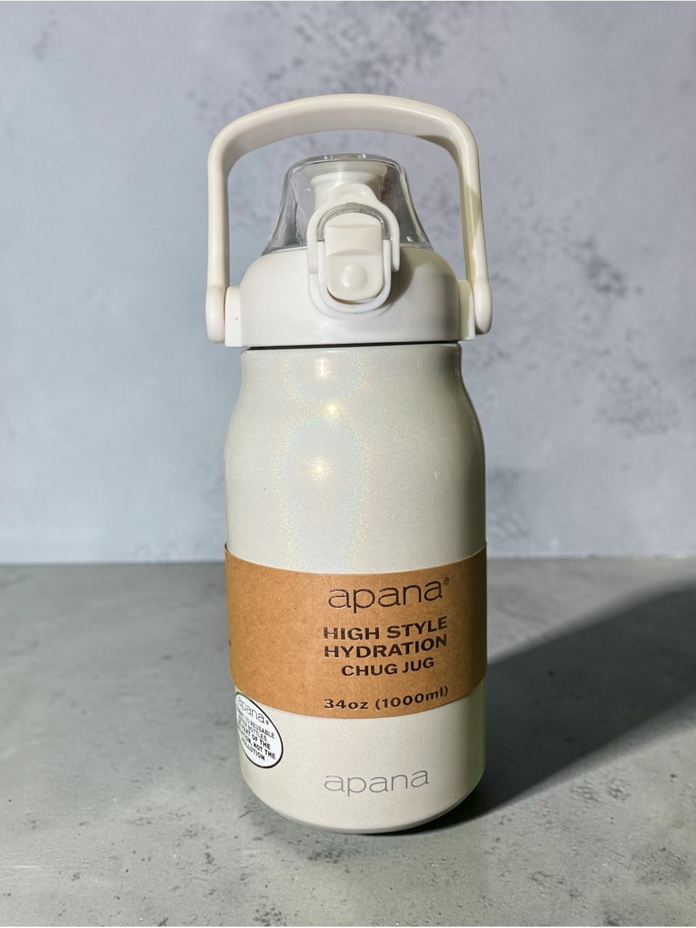 Apana white High-Style Hydration Bottle with Flip Handle